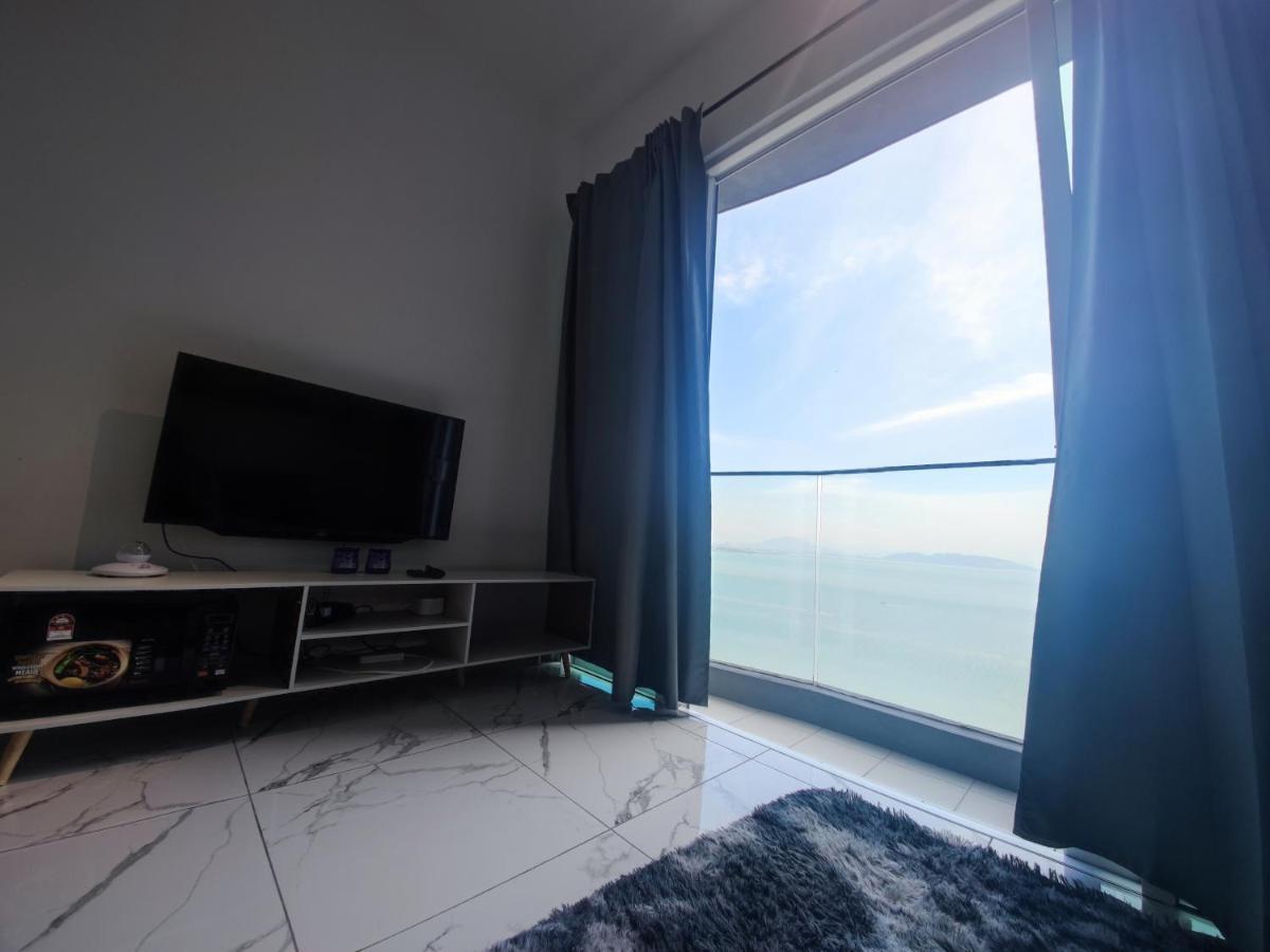 Infinite Seaview With Penang Bridge Suite With Sunrise Up To 11 Person Bayan Lepas Exterior photo